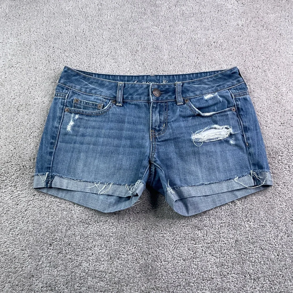 American Eagle Jean Shorts Womens 4 Blue Distressed Frayed Hem Cuffed Denim
